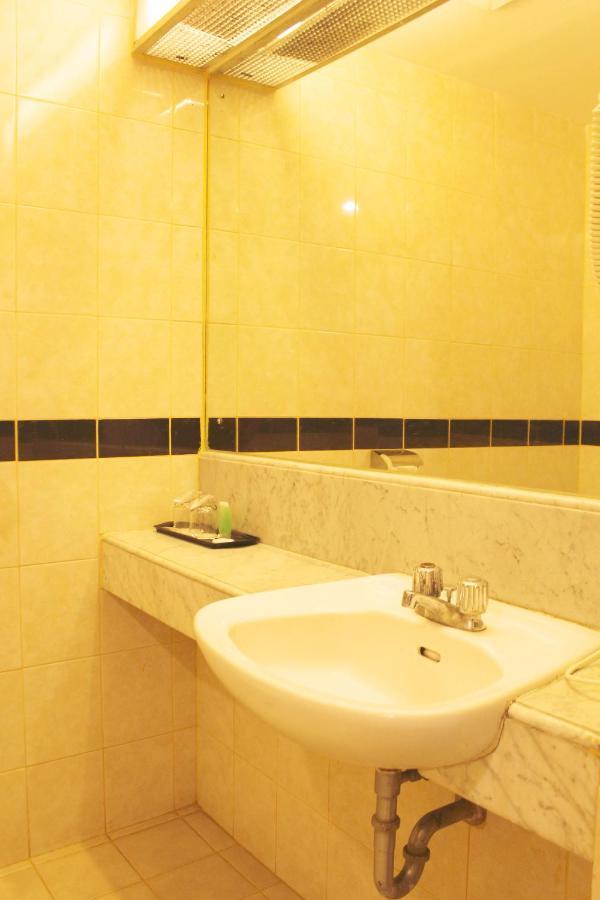 Arnava Hotel Senen Jakarta Eksteriør bilde